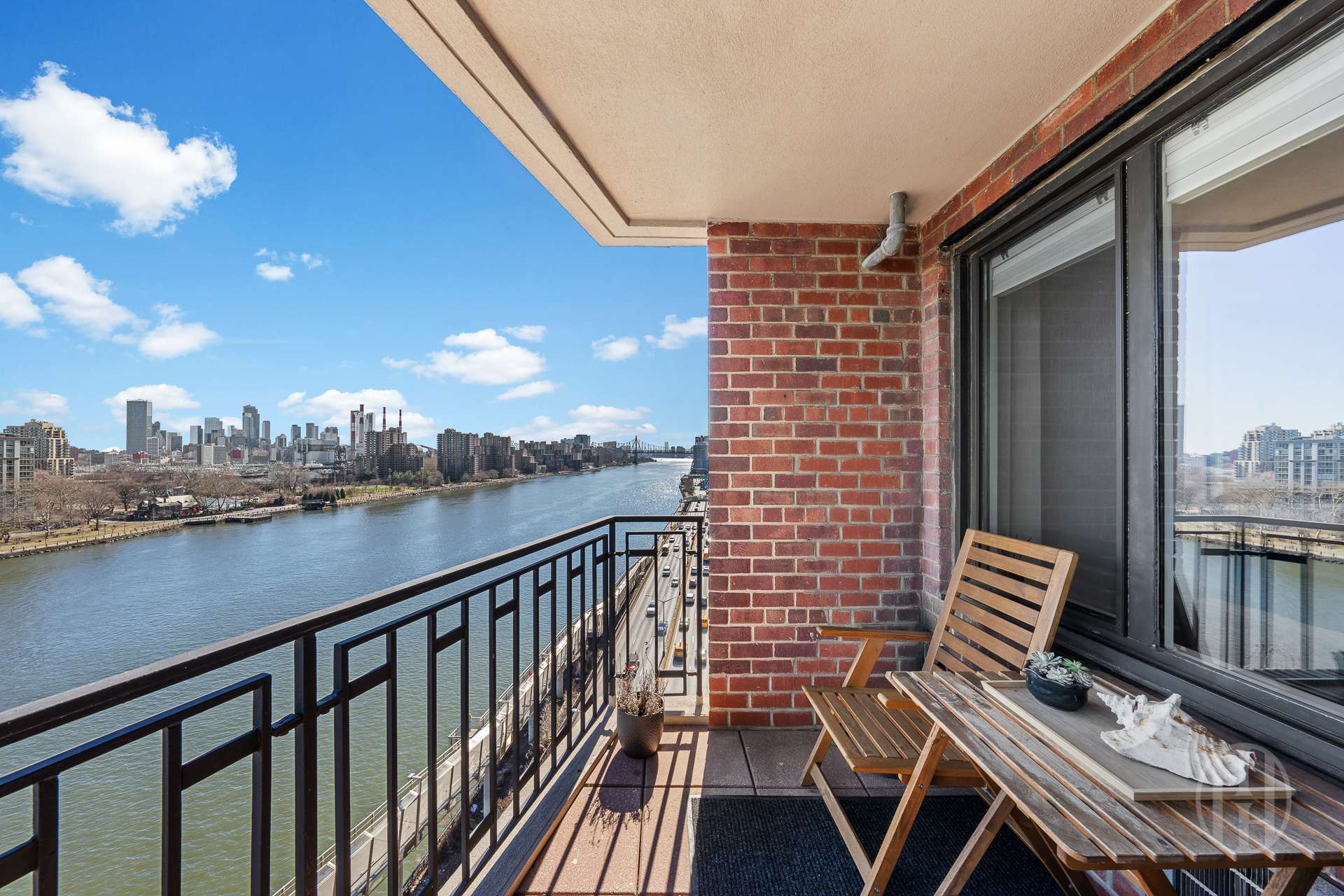 45 E End Avenue 10B