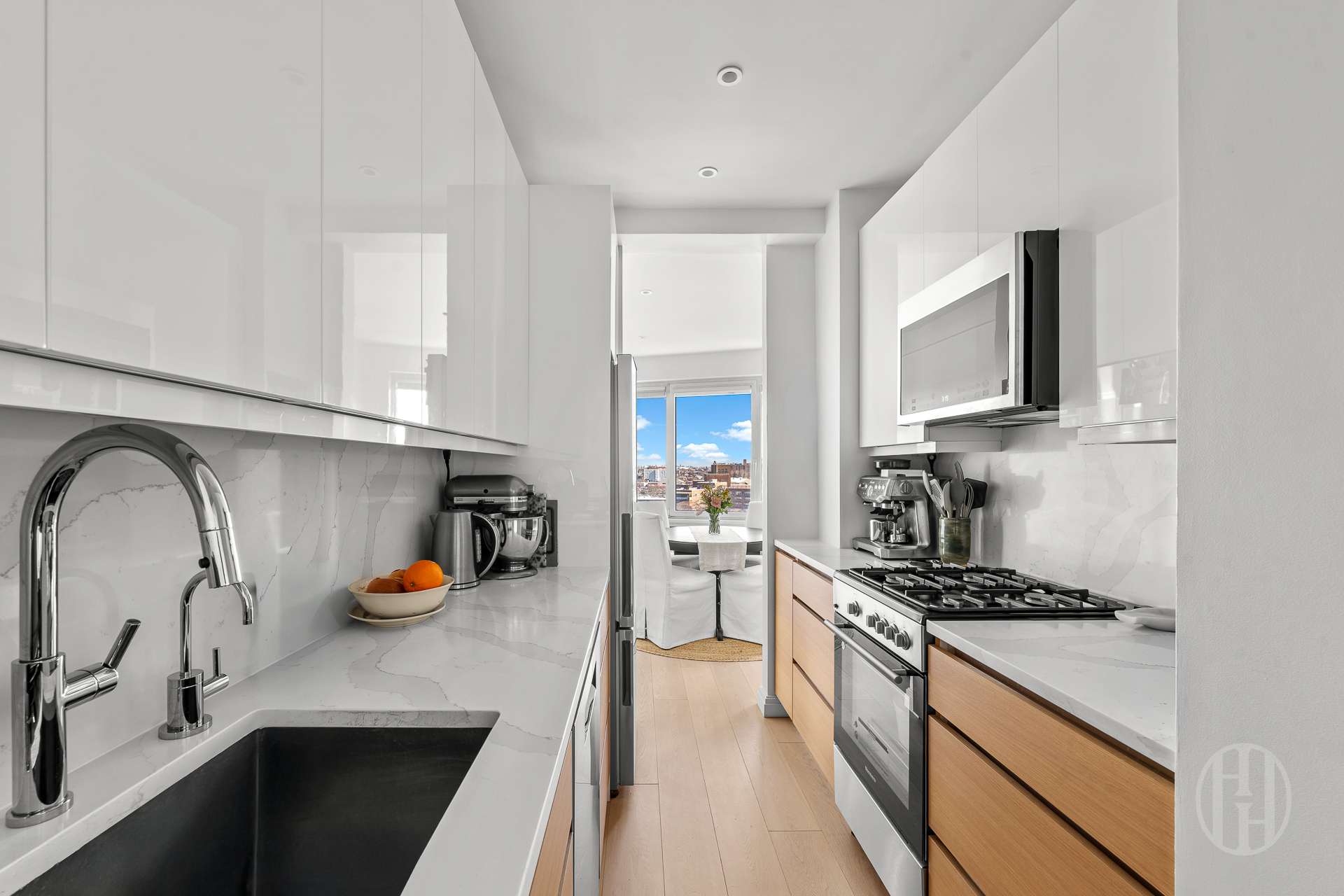 45 E End Avenue 10B
