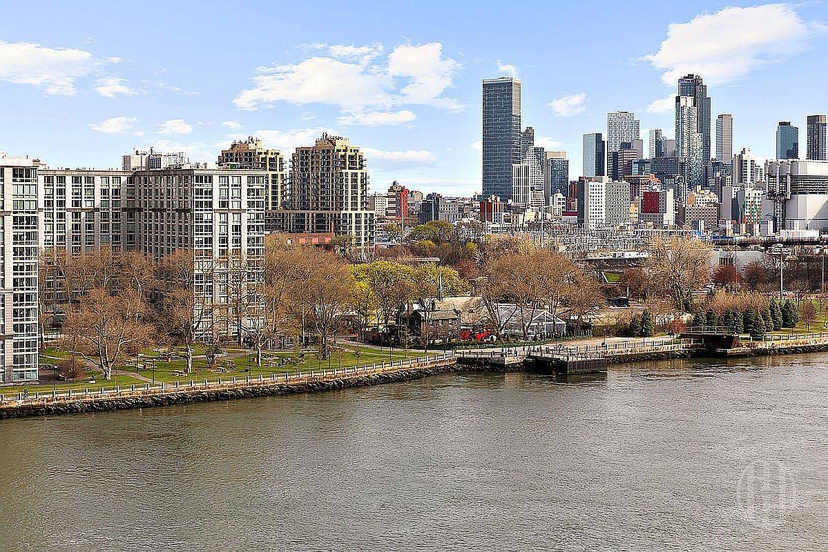 45 E End Avenue 10B