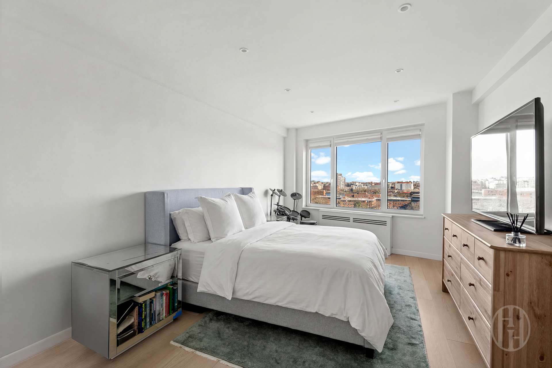 45 E End Avenue 10B
