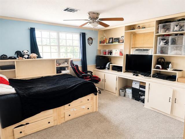 1813 Bellaire Circle