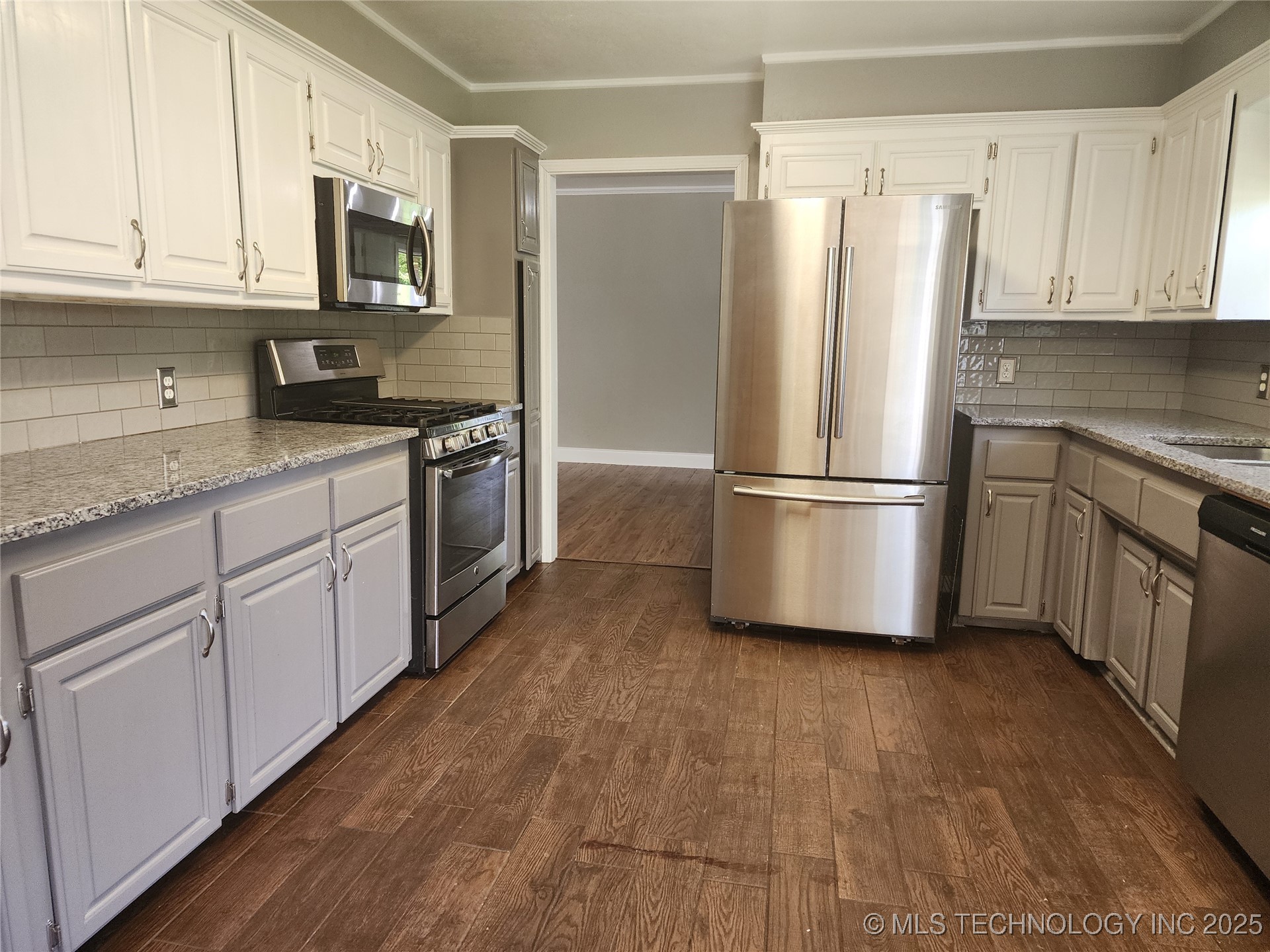 10290 County Road 1543