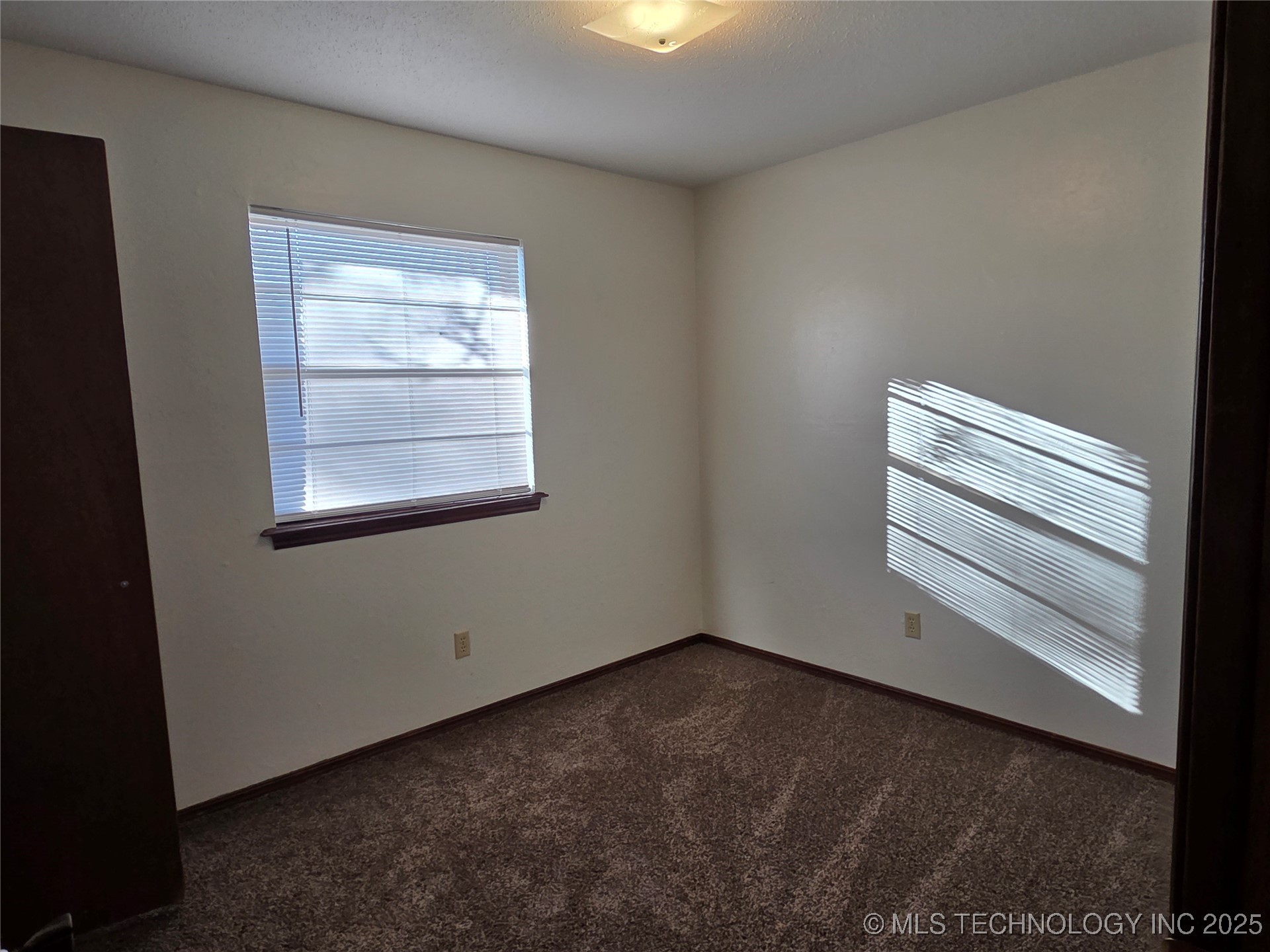 116 Connolly