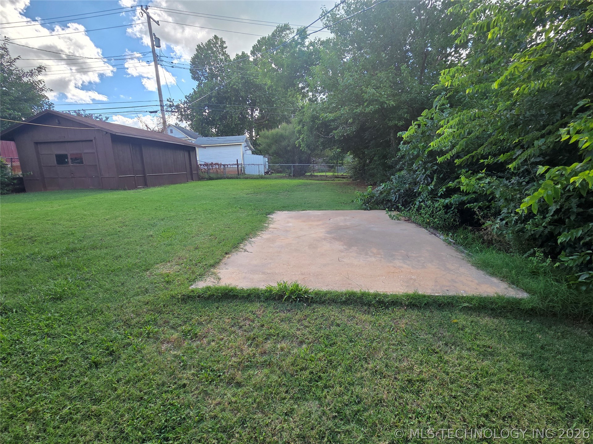 1102 N Park