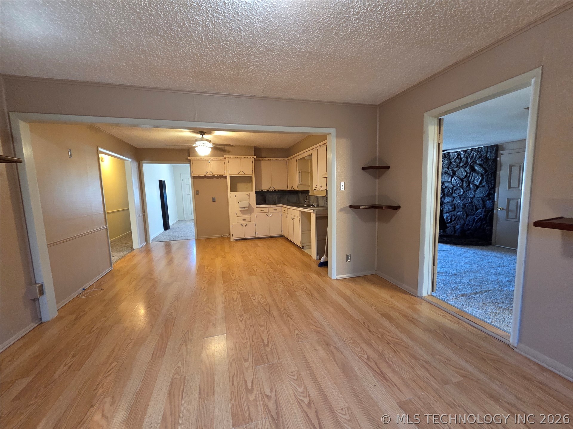 1102 N Park