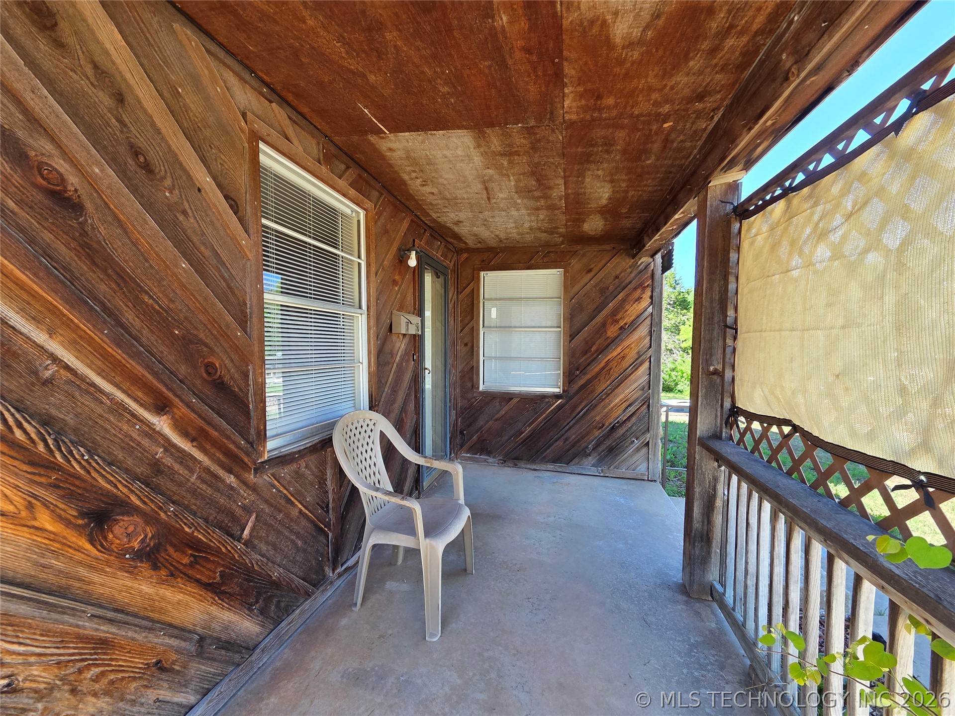 1102 N Park
