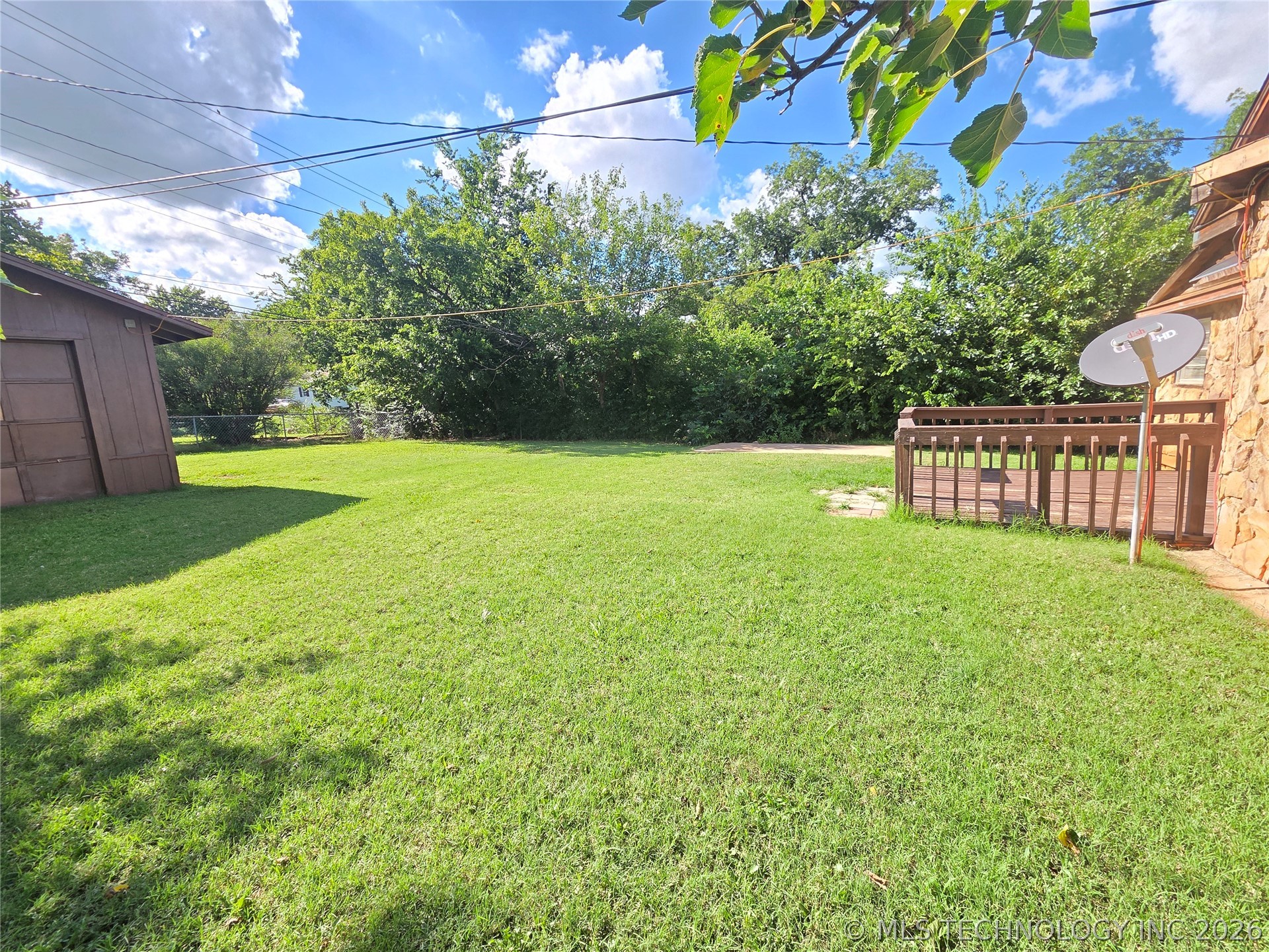 1102 N Park