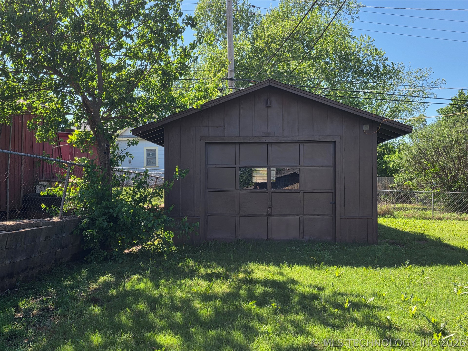 1102 N Park