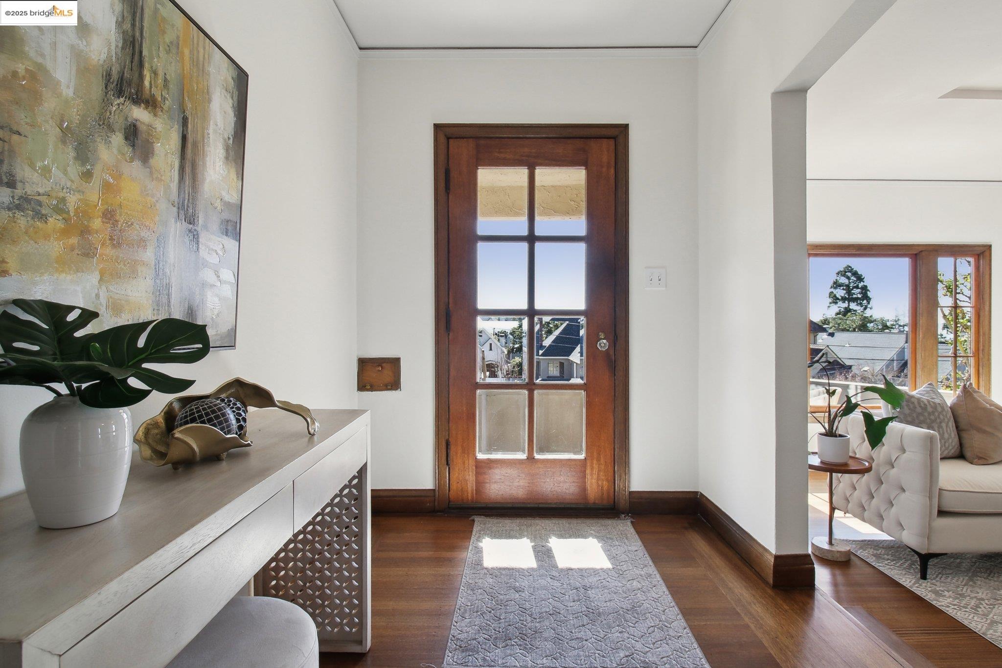 1875 San Antonio Ave.