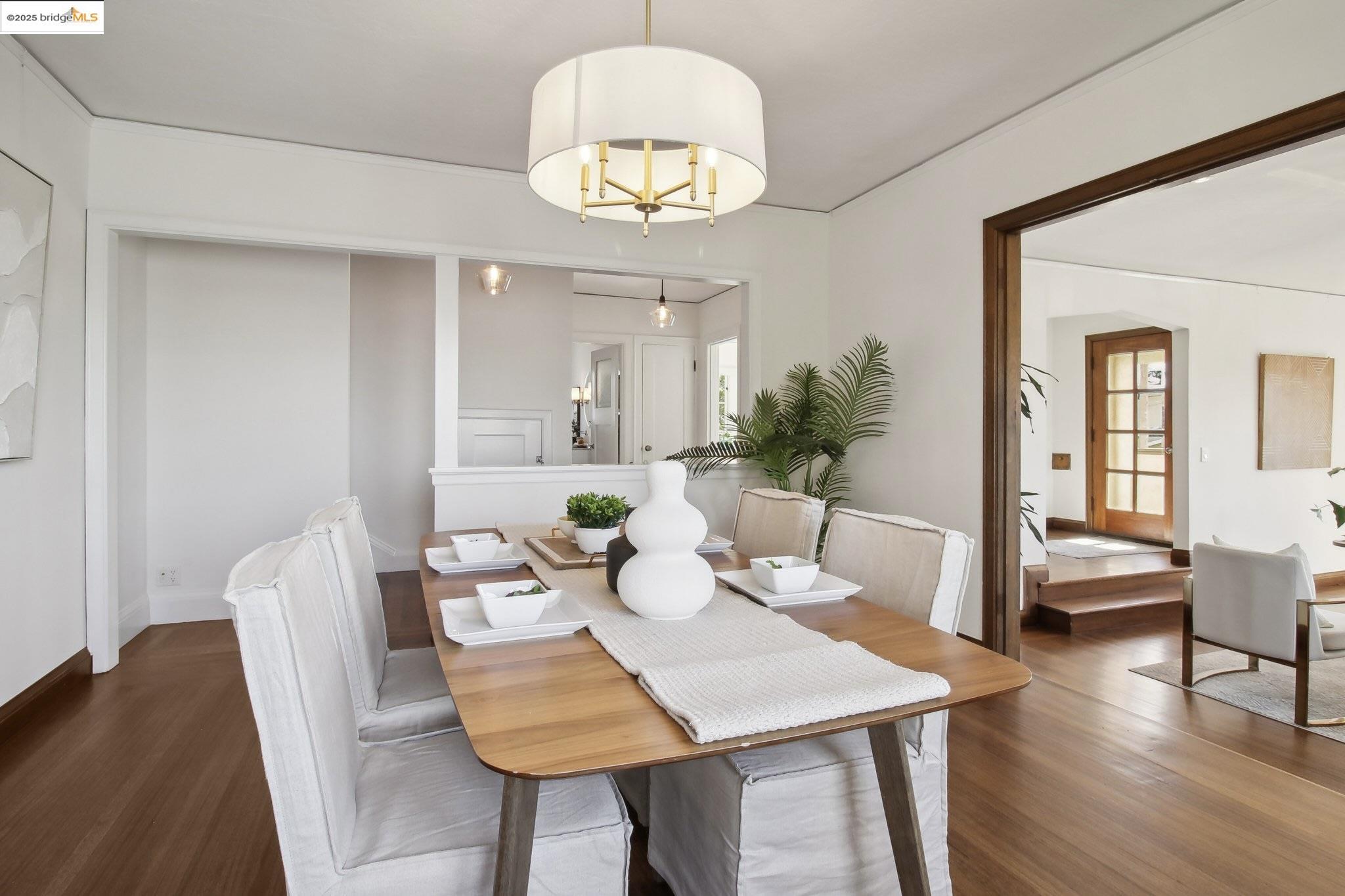 1875 San Antonio Ave.