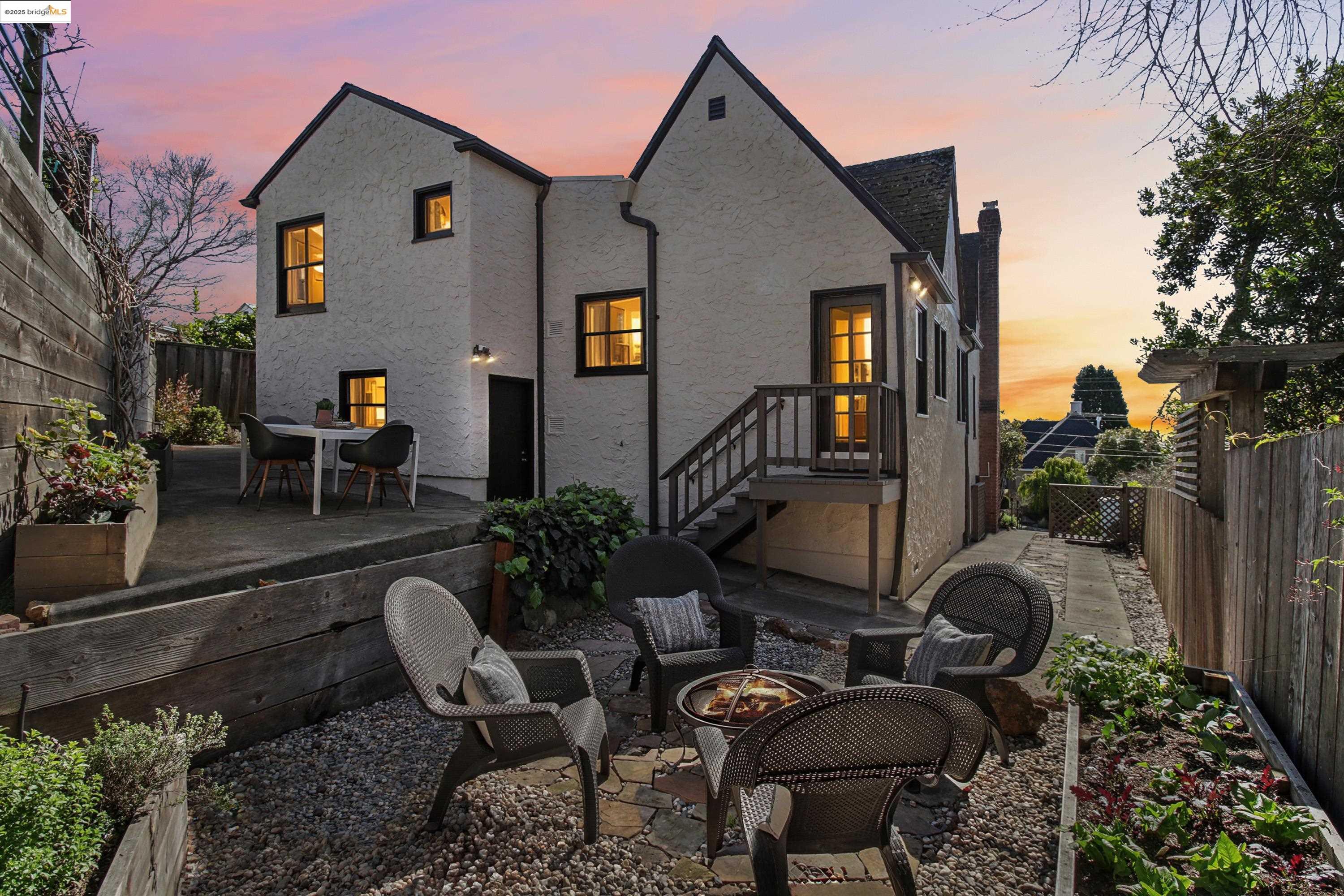 1875 San Antonio Ave.