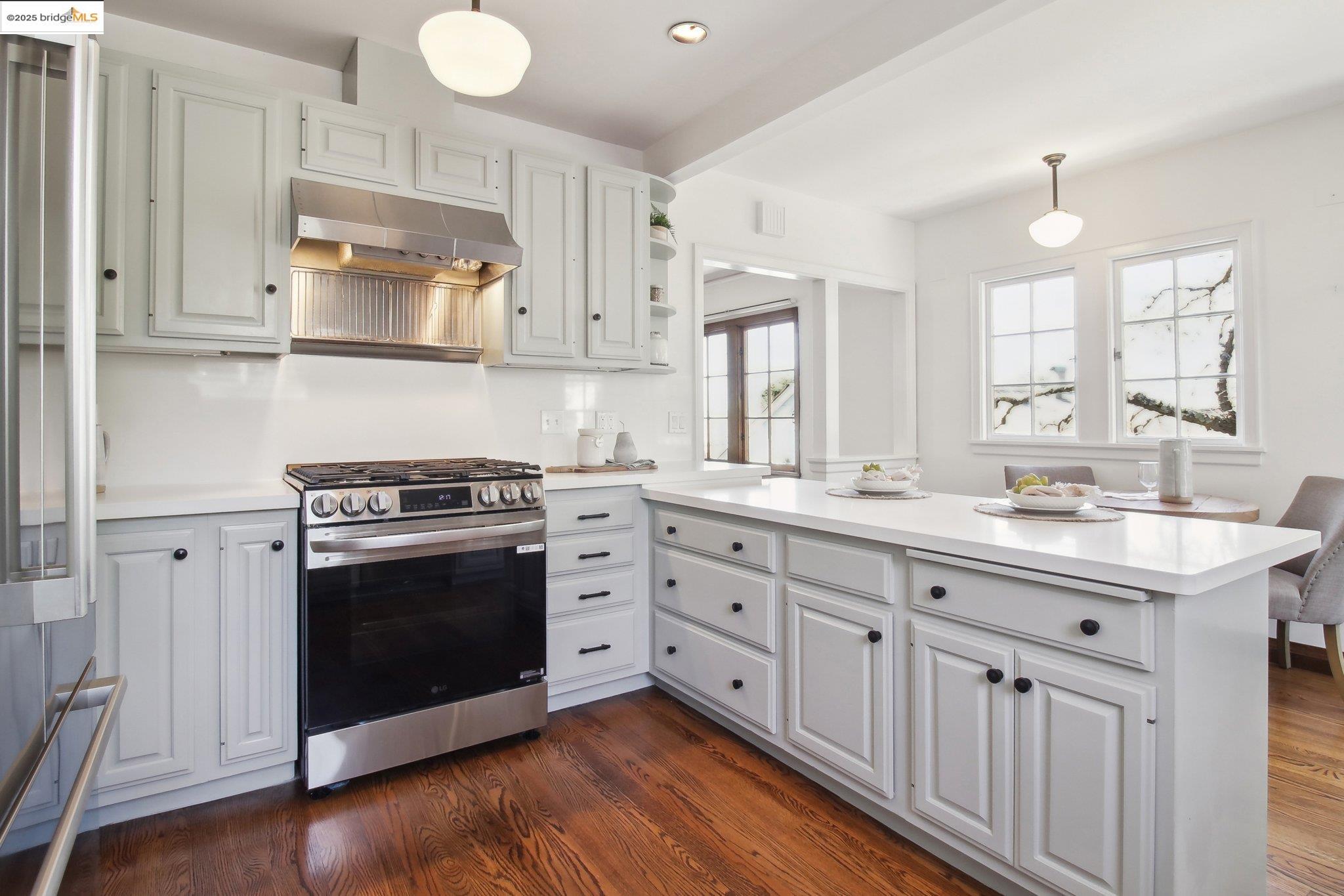 1875 San Antonio Ave.