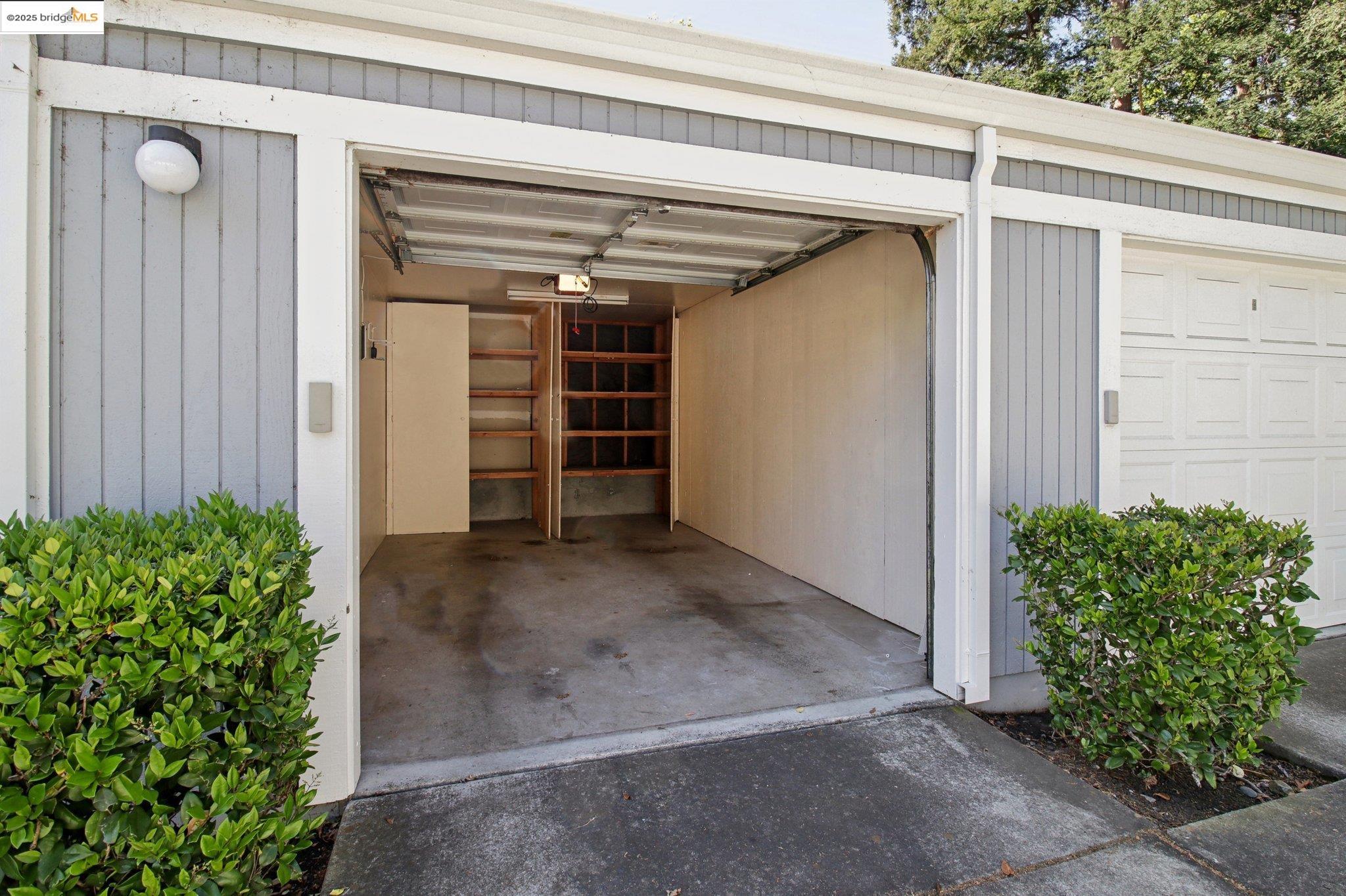 2584 Oak Rd # 122
