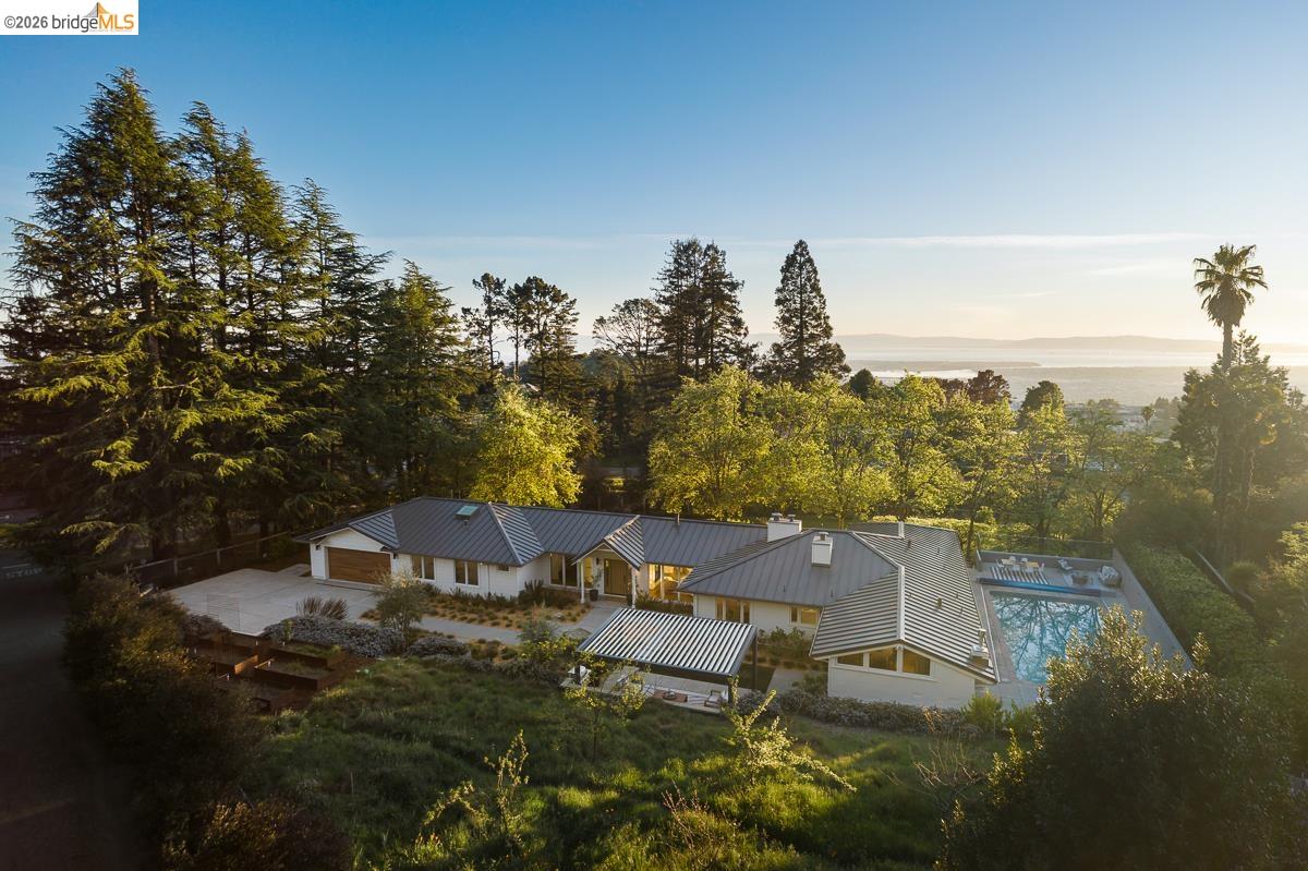 12700 Skyline Blvd
