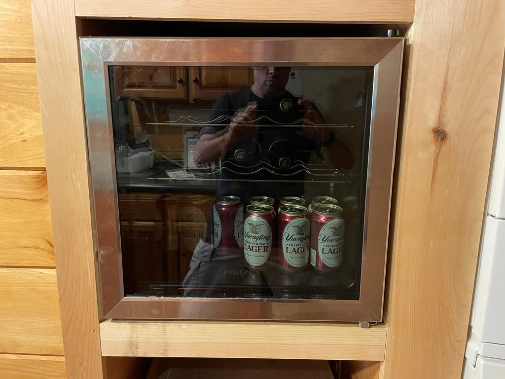 47 Thunderstruck Ln.