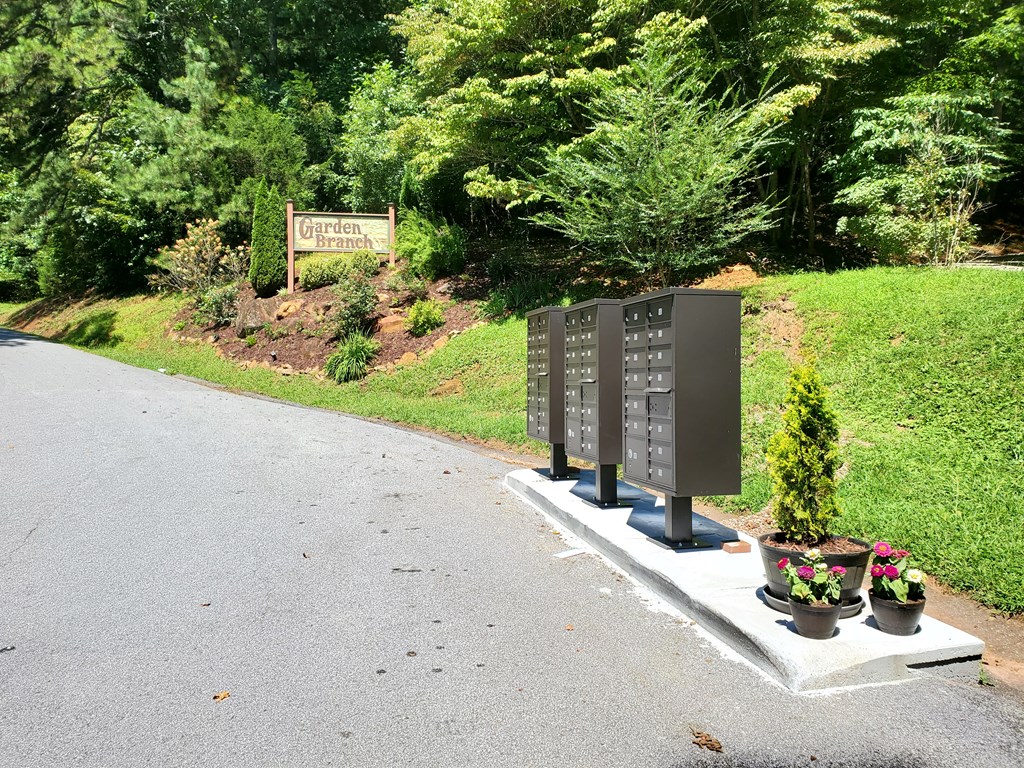00 Garden Cove Road