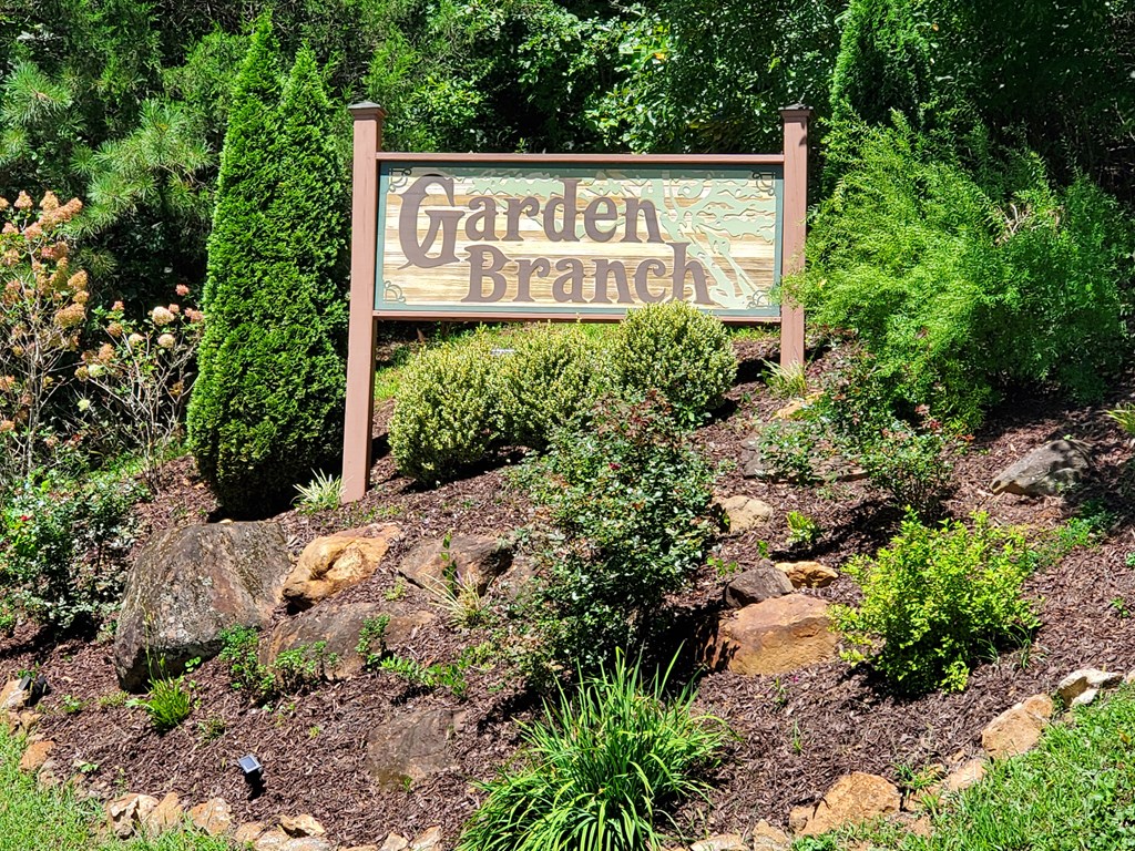 00 Garden Cove Road