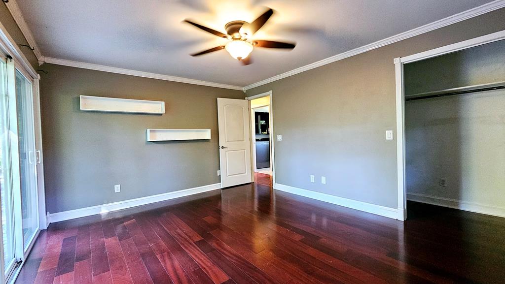 100 Hi Lo Hills Drive