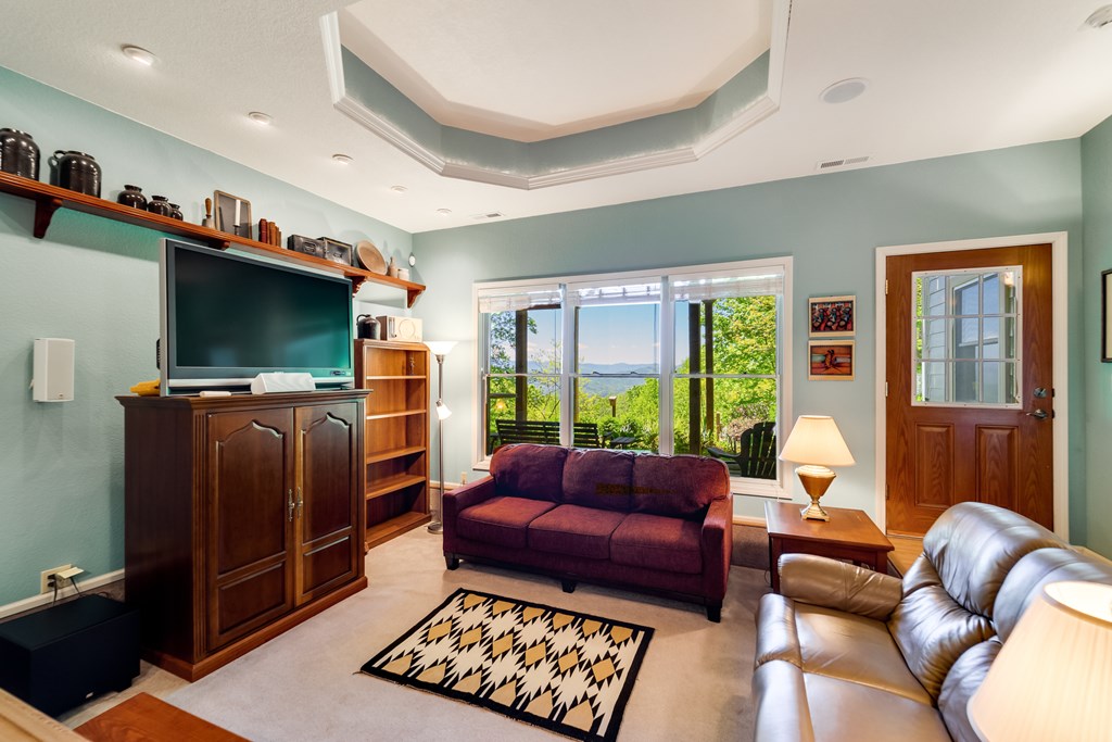 22 Chinquapin Heights