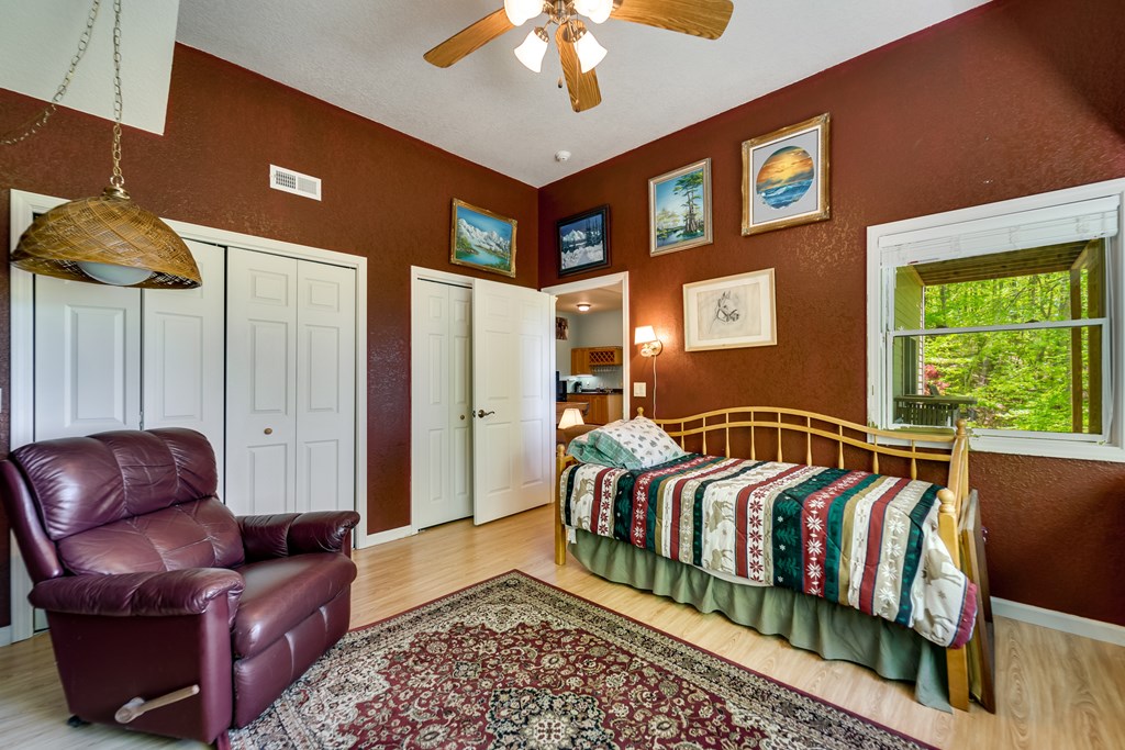 22 Chinquapin Heights