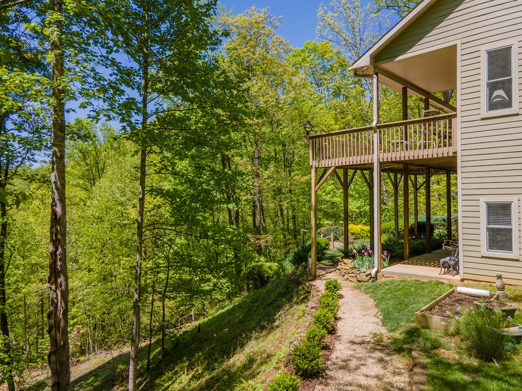 22 Chinquapin Heights