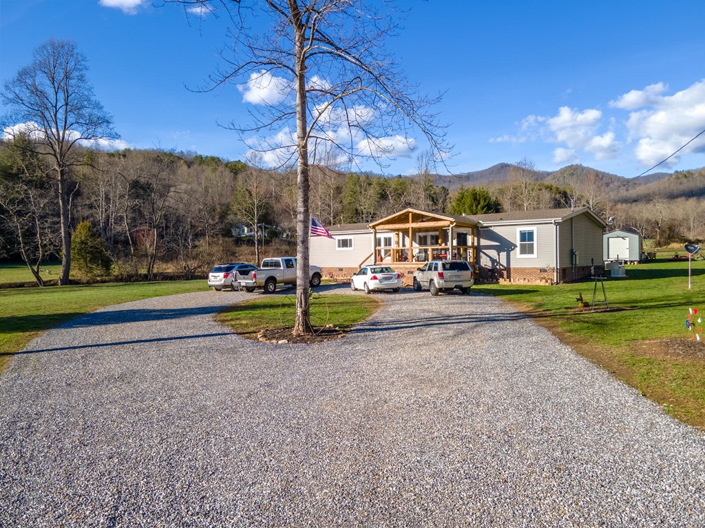 172 Thornwood Road