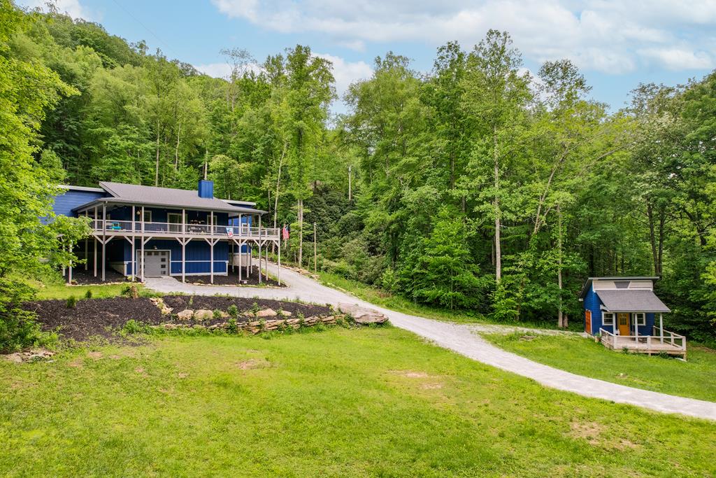 3325 Walnut Creek Road