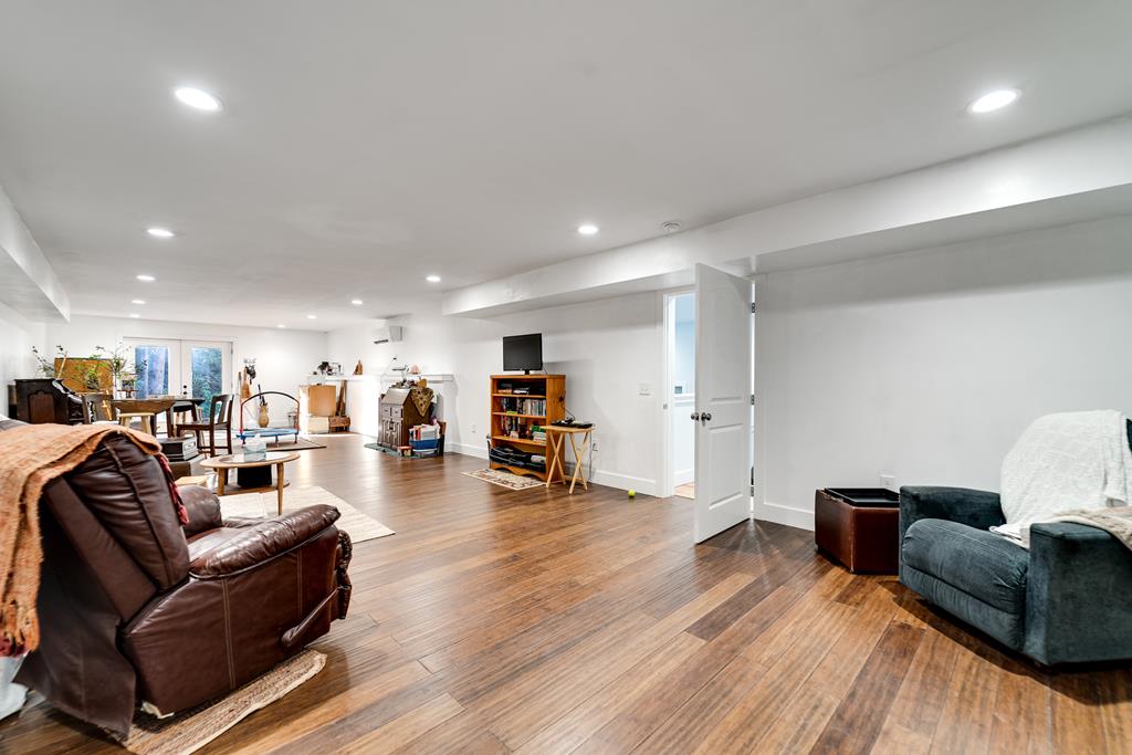 3325 Walnut Creek Road
