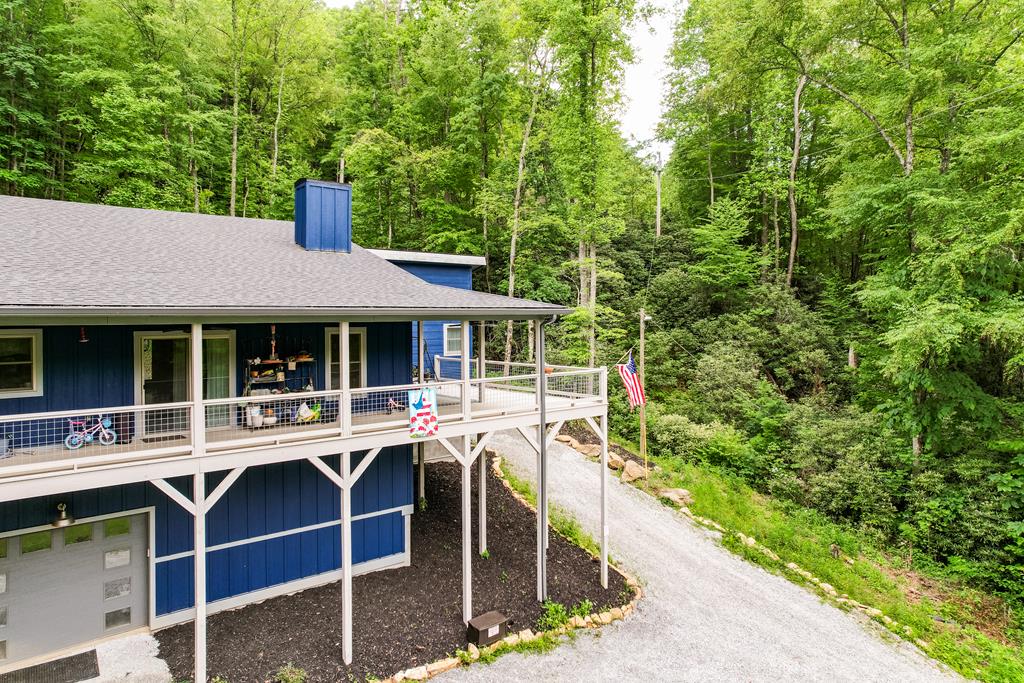3325 Walnut Creek Road