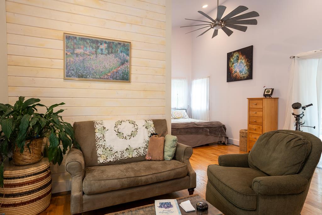3325 Walnut Creek Road