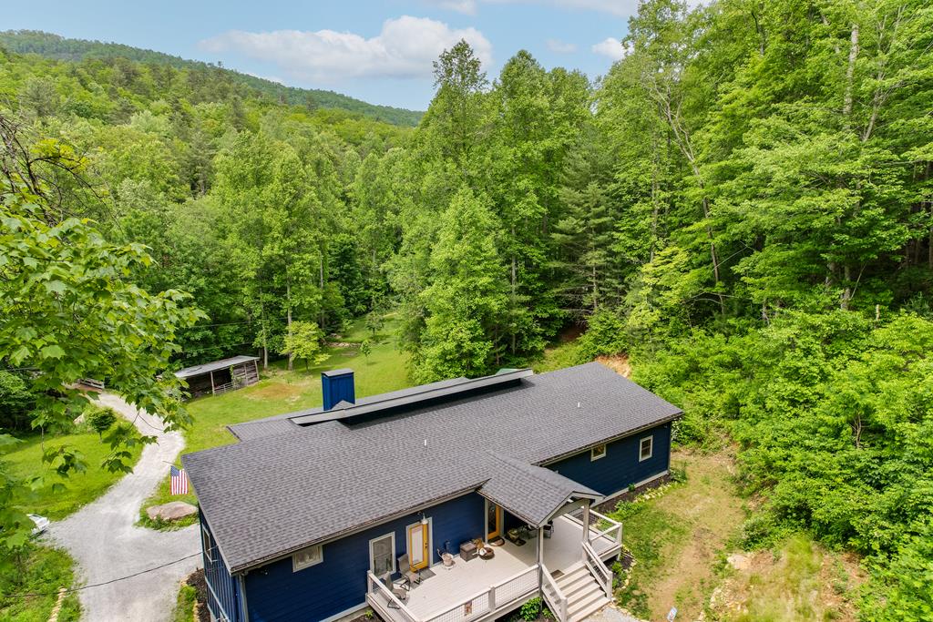3325 Walnut Creek Road