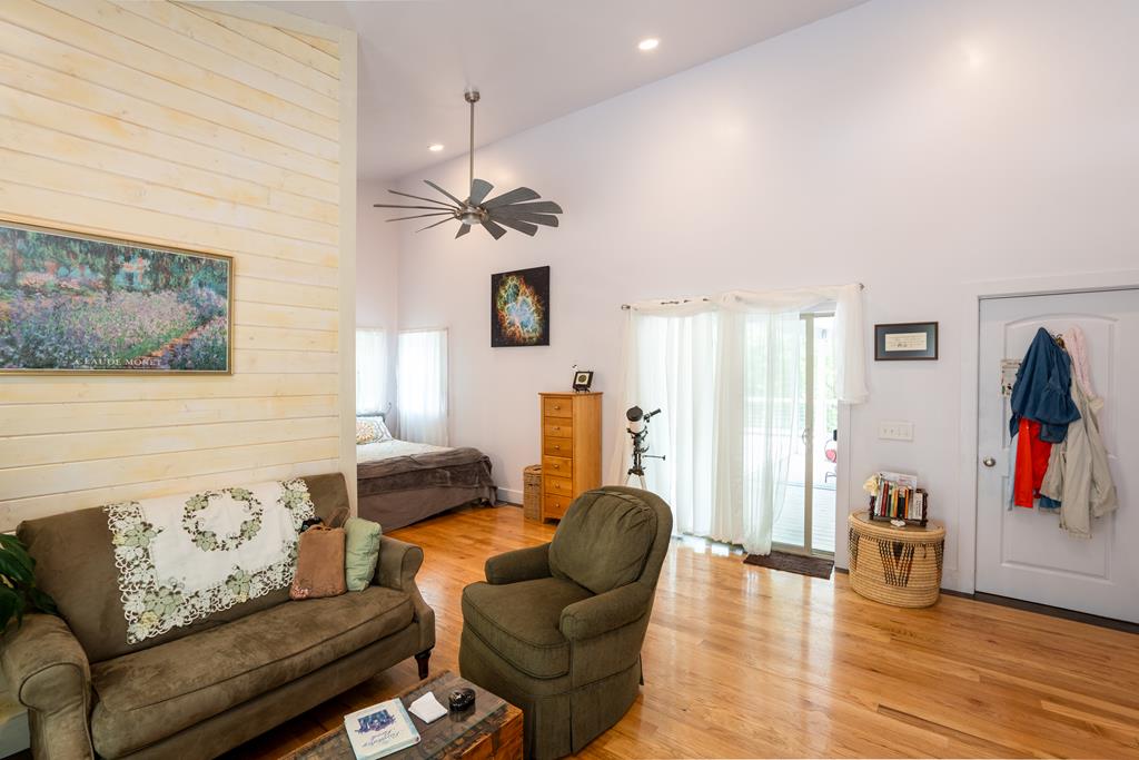 3325 Walnut Creek Road