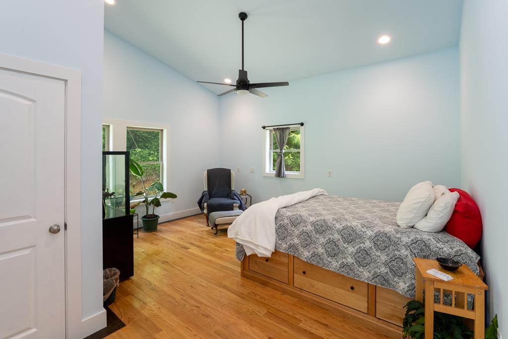 3325 Walnut Creek Road