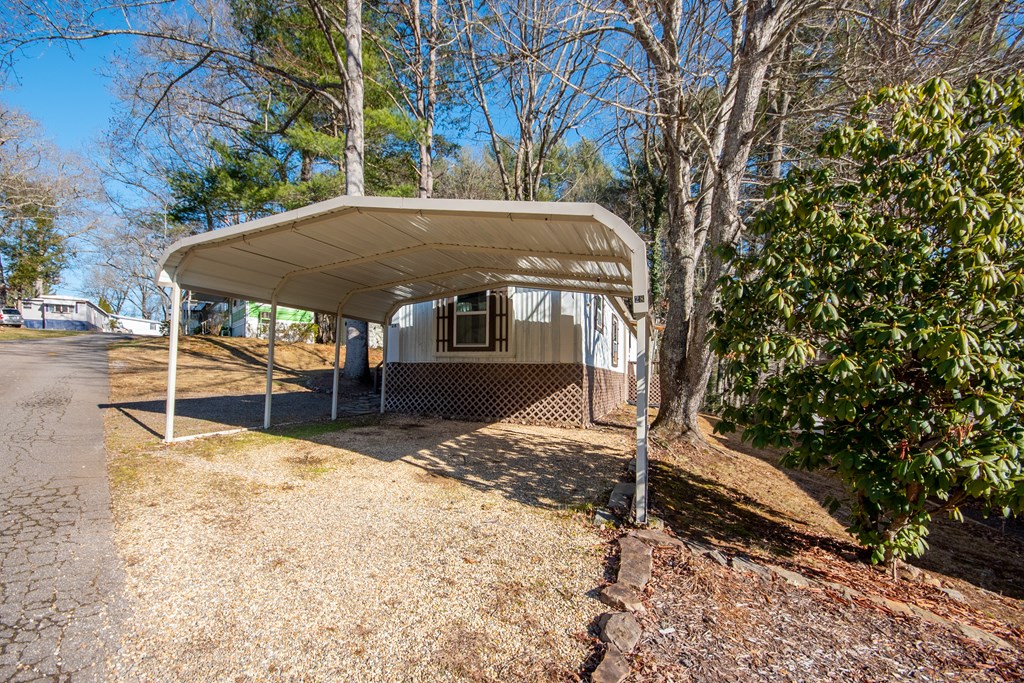 3610 #28 Highlands Road