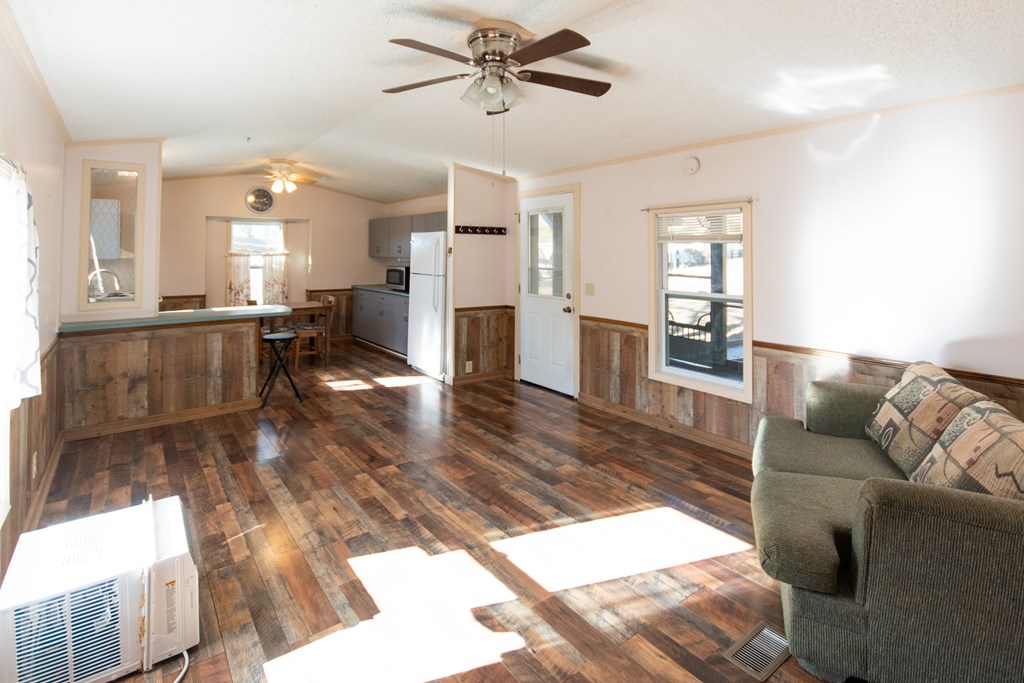 3610 #28 Highlands Road