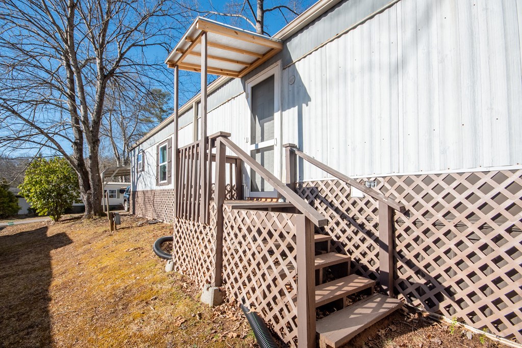 3610 #28 Highlands Road