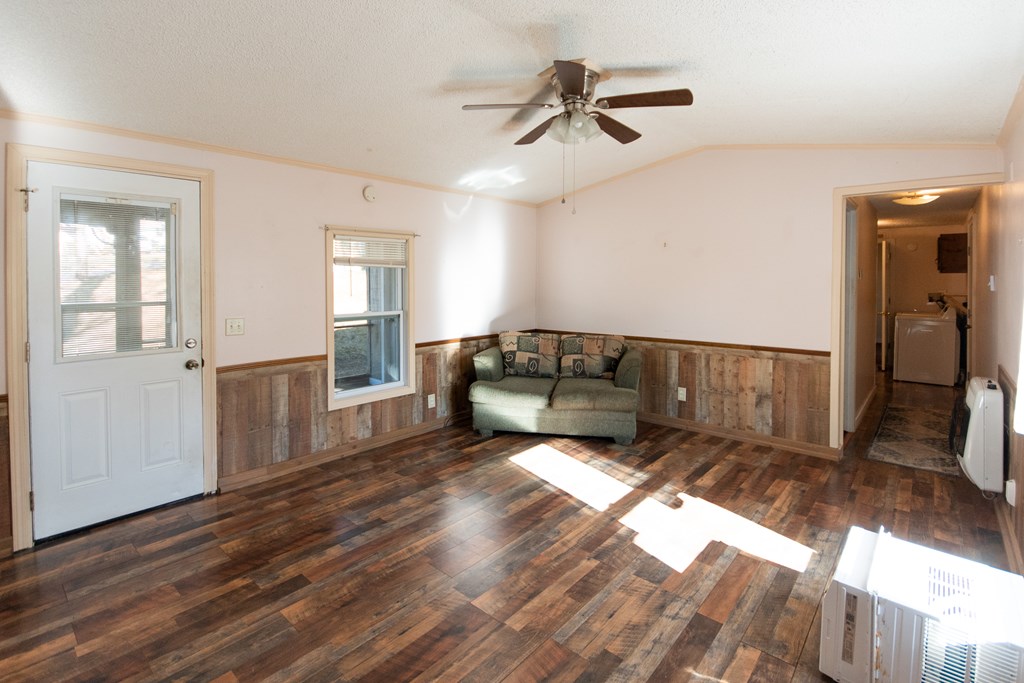 3610 #28 Highlands Road