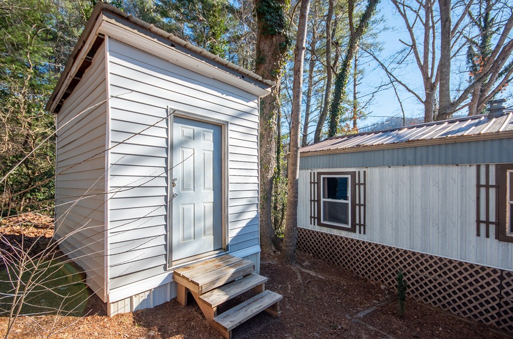 3610 #28 Highlands Road