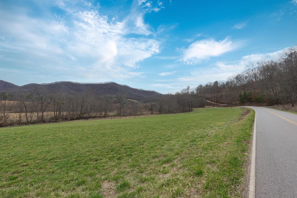 00 Leatherman Gap Road
