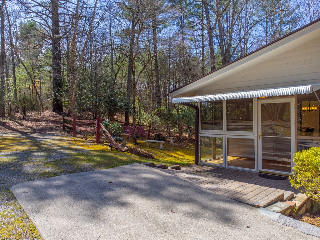 311 Winding Way Drive