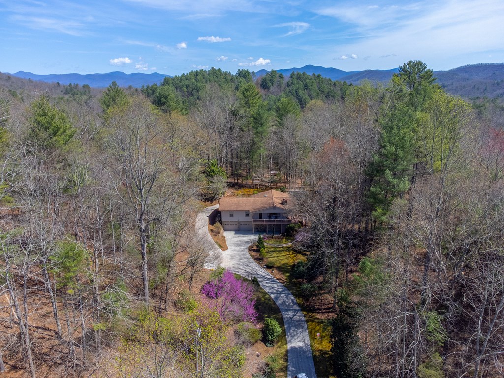 311 Winding Way Drive