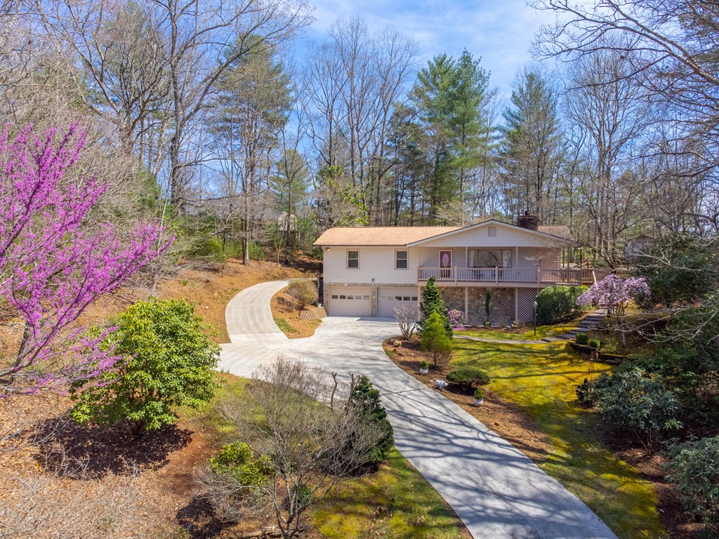 311 Winding Way Drive