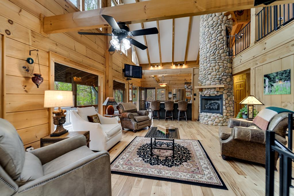 325 Garden Flats Road