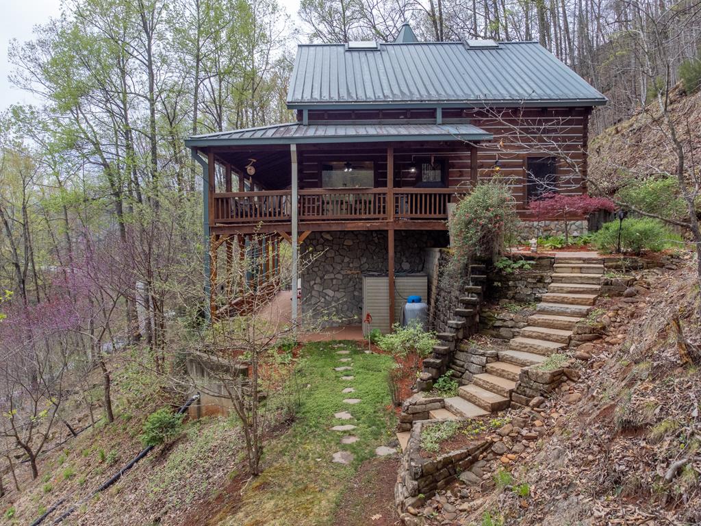 325 Garden Flats Road