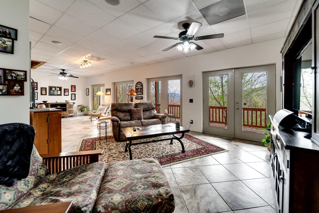 325 Garden Flats Road