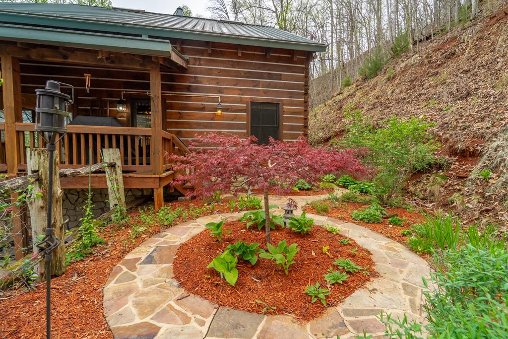 325 Garden Flats Road