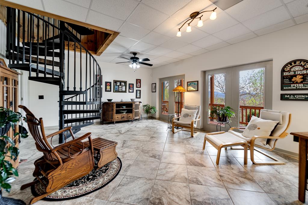 325 Garden Flats Road