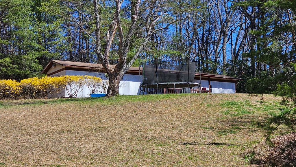 107&123 Frontier Lane