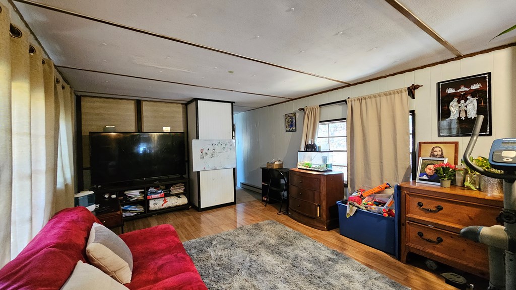 107&123 Frontier Lane
