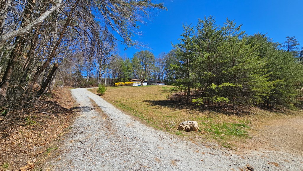 107&123 Frontier Lane